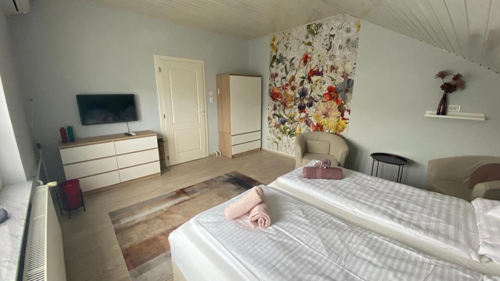 Sweet Home Apartman 블로톤퓌레드 외부 사진